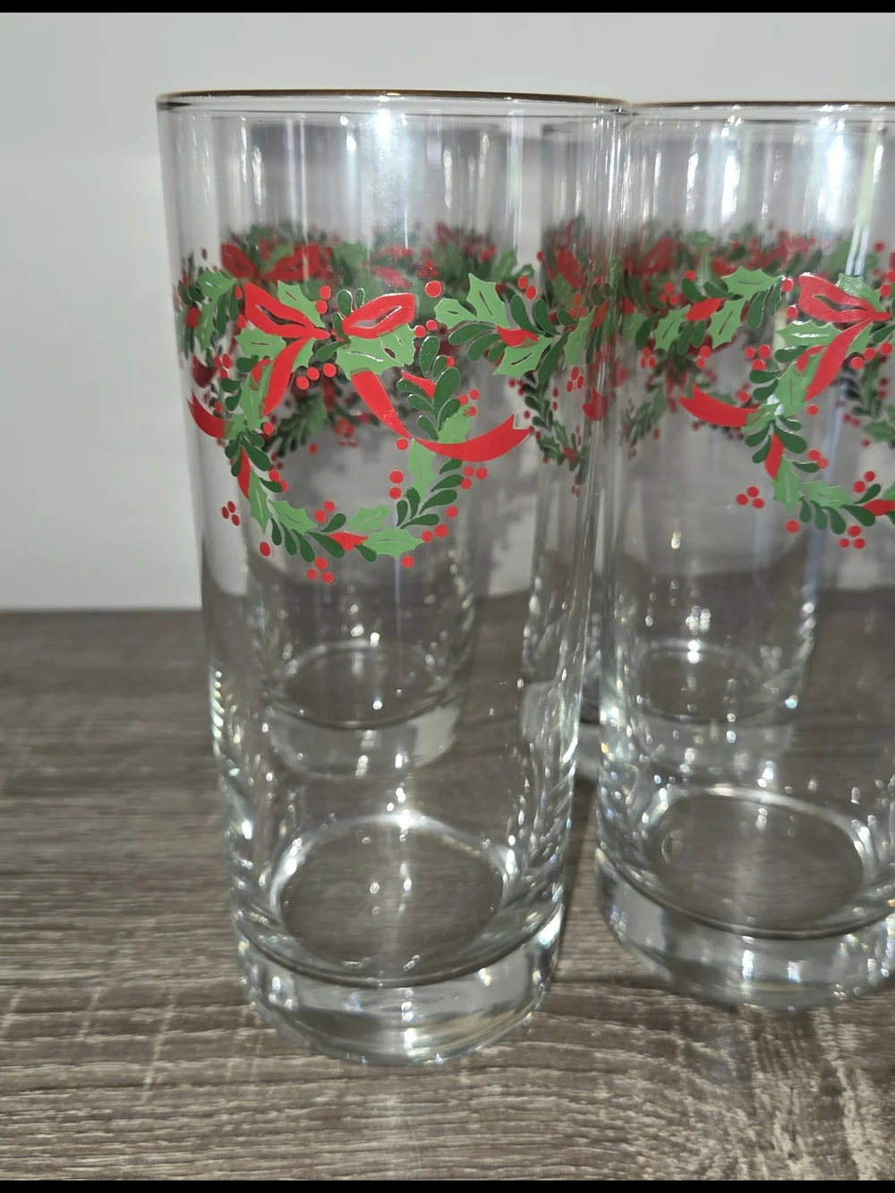 Set of 4 Vintage Libbey Irish Christmas Holly Wreath Ribbon Glasses Gold Trim SE